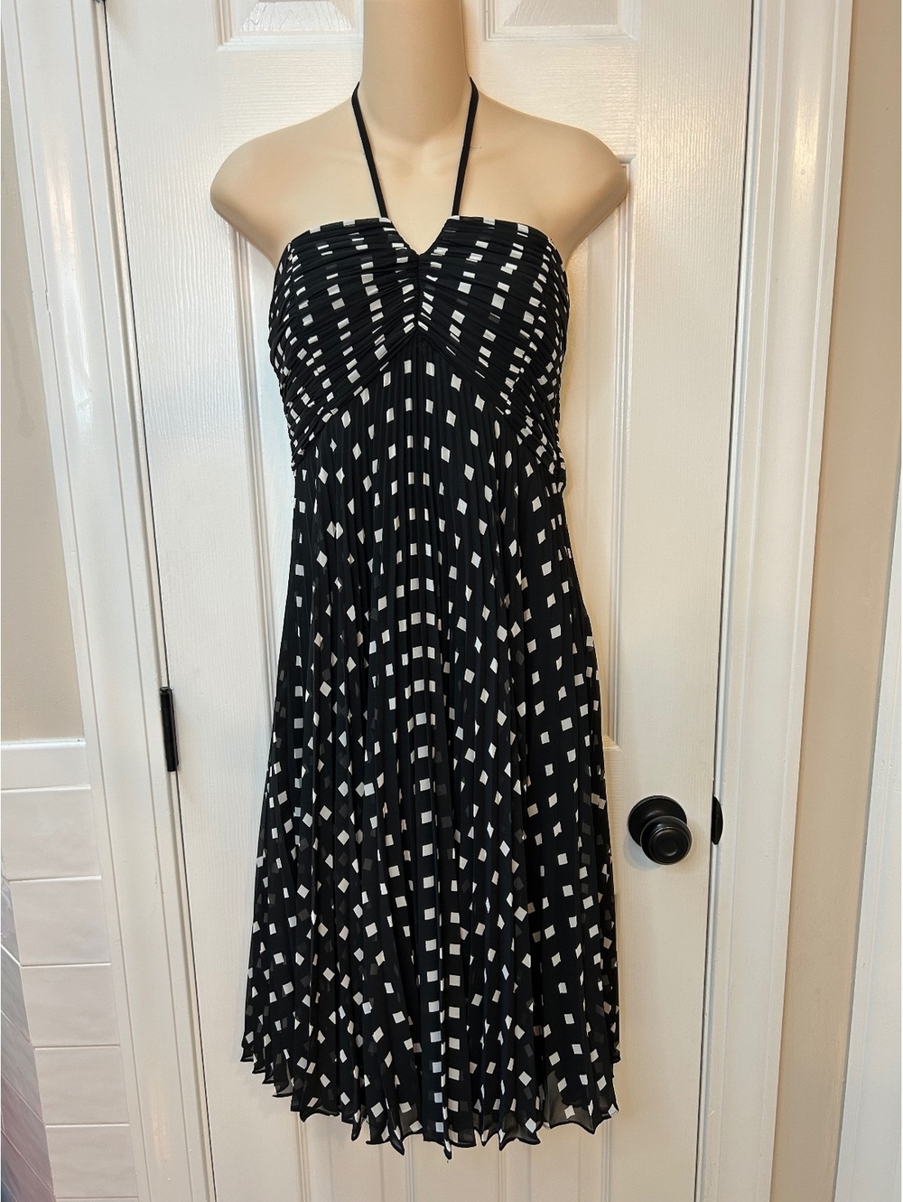 Ann Taylor Black & White Halter Strapless Cocktail Dress 6